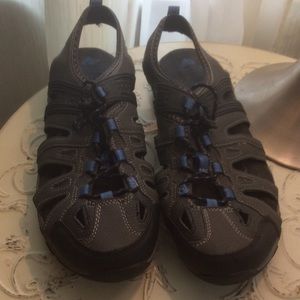 Ozark trail memory foam hiking sandal size 11